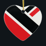 Adorno De Cerámica Una bandera trinitense<br><div class="desc">Este es un gran adorno de diseño para mostrar en tu árbol de Navidad,  hogar,  oficina o auto. Para todos los trinitenses que quieren algo para mostrar sus raíces - esto y cada temporada.</div>