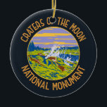 Adorno De Cerámica Vallas del Monumento Nacional de la Luna Lago Taup<br><div class="desc">Cráteres de la obra de arte vectorial de la Luna de diseño angustiado. Las características de la zona protegida son volcánicas y representan una de las áreas de basalto de inundación mejor conservadas en los Estados Unidos continentales.</div>