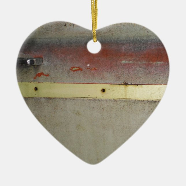 Adorno De Cerámica Verdes, rojas, azules y amarillas desgastados (Frente)