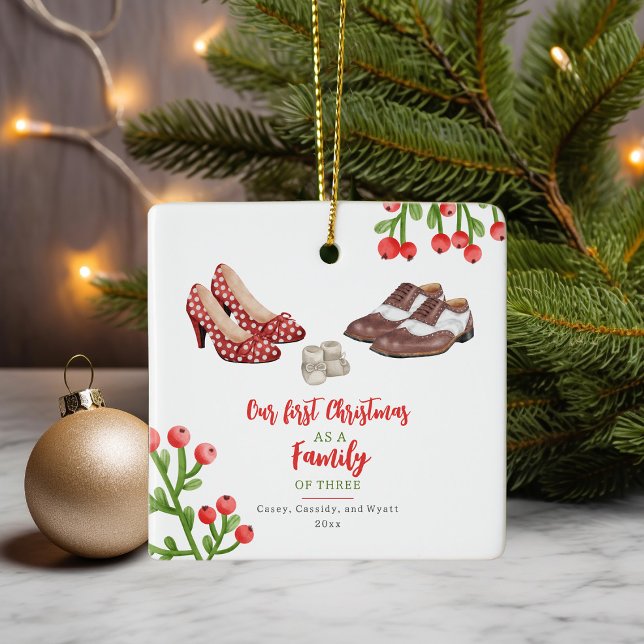 Adorno De Cerámica Vestir zapatos es la primera Navidad del bebé (Subido por el creador)
