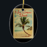 Adorno De Cerámica Viaje Vintage del New Smirna Beach Palm Tree<br><div class="desc">Un retro único,  moderno,  de mediados de siglo New Smyrna Beach Florida,  con una impresión de arte en estilo poster de viajes vintage. Cuenta con una palmera curvada en una playa de arena con el océano bajo un cielo azul turbio.</div>