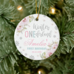 Adorno De Cerámica Winter ONEderland Árbol de navidad de primer cumpl<br><div class="desc">Alegre invierno onderland bebé primer cumpleaños navidad adorno de árbol. Personalízalo con tus detalles de forma fácil y rápida,  simplemente pulsa el botón personalizar it para reorganizar y formatear el estilo y la ubicación del texto. ¡Artículos coincidentes disponibles en la tienda! (c) El estudio Happy Cat Studio.</div>