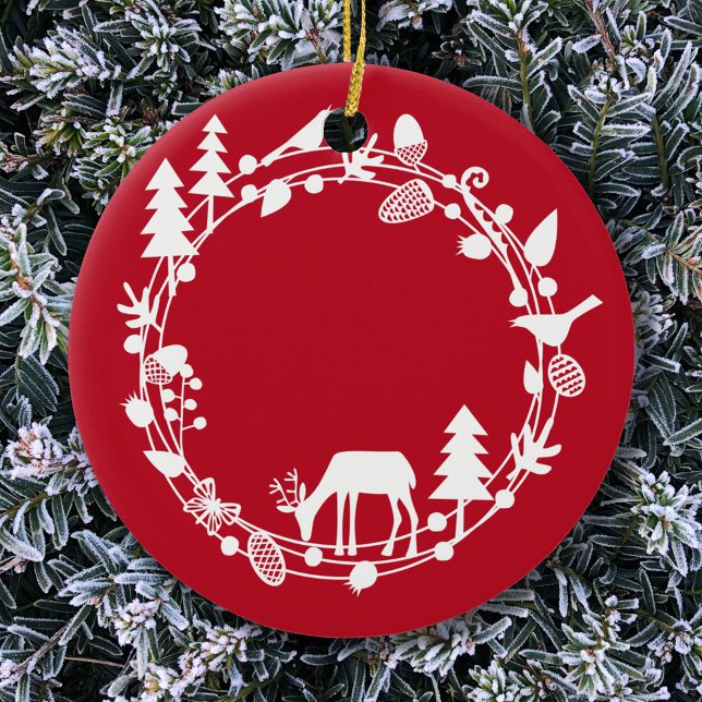 Adorno De Cerámica Wreath de Deer Forest (Scandinavian red and white forest wreath ornament)