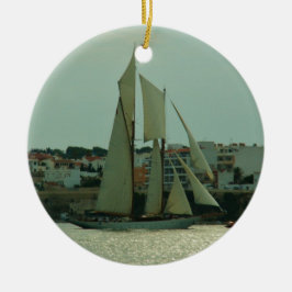 Adorno De Cerámica Yate clásico