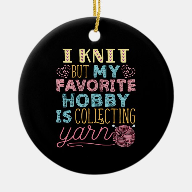 Adorno De Cerámica Yo Escucho Pero Mi Hobby Favorito Es Recolectar Ya (Frente)