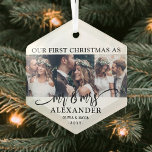 Adorno De Cristal 3 Foto de Mr. & Mrs. 1er Navidades Hexágono Blanco<br><div class="desc">Celebrar una feliz primera festividad como pareja casada con un collage de fotos de personalizado 3 "Nuestra primera Navidad como señor. y el adorno de vidrio hexagonal de Mrs. Todos los textos e imágenes de esta plantilla son fáciles de personalizar. (IMAGEN PLACEMENT TIP: Una manera fácil de centrar una foto...</div>