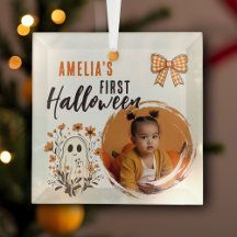 Foto del primer Halloween de un bebé con fantasma