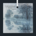 Adorno De Cristal Navidades de Psalms Verse Winter Wonderland Woodla<br><div class="desc">Árboles y estanque congelado en un prolífico invierno nevado,  bosques cubiertos de nieve suavemente brillante. Salmo 147:16 de la Biblia del Rey Jaime debajo: Da nieve como lana: esparce el helado como cenizas. "Feliz Navidad 2023" y se puede personalizar el texto en verso.</div>