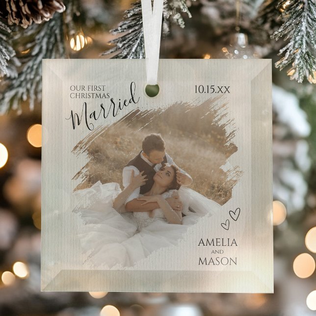 Adorno De Cristal Our First Christmas Together Wedding Photo (Our First Christmas Together Wedding Photo Glass Ornament)