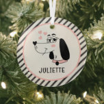 Adorno De Cristal Perro Dachshund Corazones rosados románticos perso<br><div class="desc">El perro de Dachshund Romántico Corazones rosados Navidades de nombre personalizado Ornaments de festividad presenta un lindo personalizado de Dachshund con corazones de amor rosados y su nombre personalizado debajo. Perfecto para regalos de cumpleaños, Navidades, El día de San Valentín, Día de la Madre y más para familia, cariño, esposa,...</div>