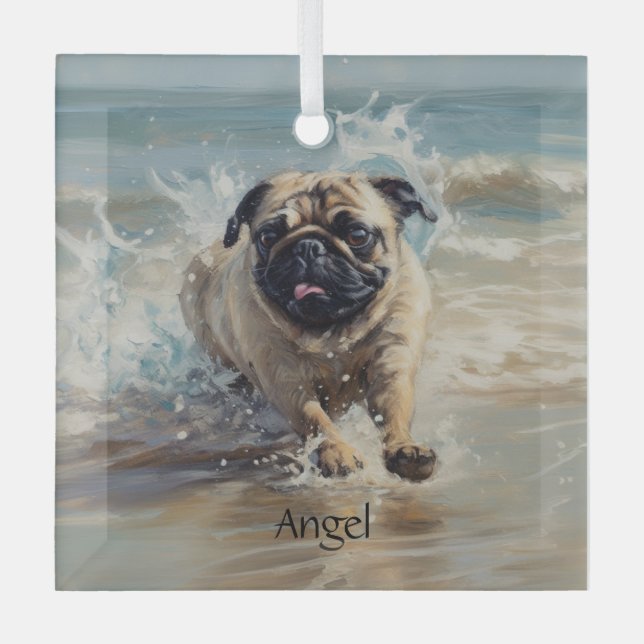 Adorno De Cristal Pug feliz en el personalizable de la playa (Anverso)