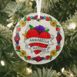 Adorno De Cristal Regalo de pareja romántica | Arte Tattoo Style<br><div class="desc">Graffiti o arte al estilo tatuaje con un corazón personalizado y flores con nombres personalizados de pareja.</div>