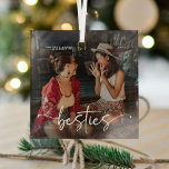 Adorno De Cristal Script Bestie Photo Keepsake Gift<br><div class="desc">El diseño está compuesto por una tipografía divertida y elegante con guion y tipografía sans. Simplemente nombre personalizar,  año y ¡sube una foto favorita de ti y de tu bestial!</div>