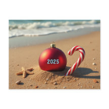 Adorno de Navidad en la tarjeta de vacaciones de p