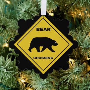 Adorno De Papel El oso de SlipperyJoe cruzando la silueta del oso