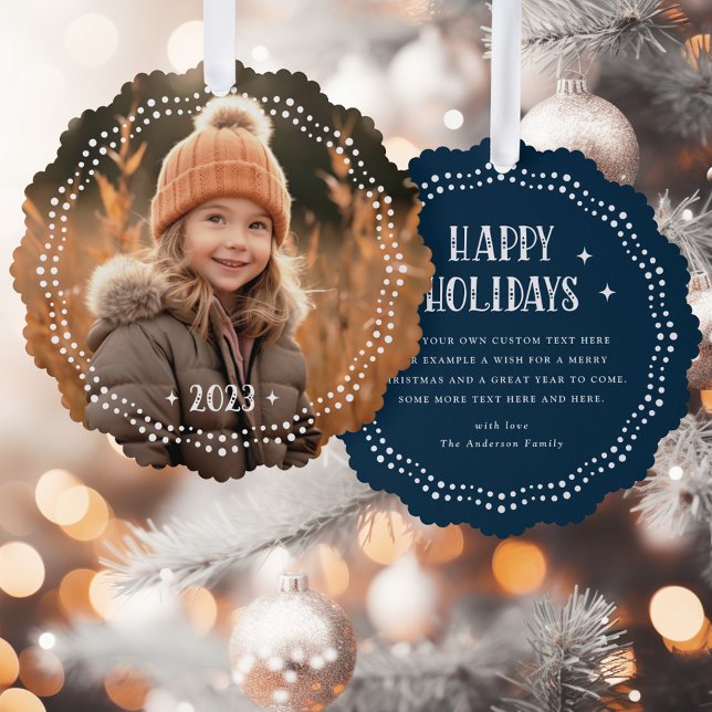 Adorno De Papel Felices vacaciones festivos borde del punto de fue (Happy Holidays festive font dot border dark blue Ornament Card)