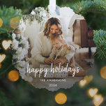 Adorno De Papel Moderna familia de escritura Minimalista con estil<br><div class="desc">Sencilla y elegante foto personalizado "vacaciones felices" diseño de navidades con escritura manuscrita minimalista moderna y un sencillo gradiente negro. La foto y el texto pueden ser fácilmente personalizados para un diseño tan único como su familia especial! La imagen que se muestra es para fines de ilustracion y sólo se...</div>