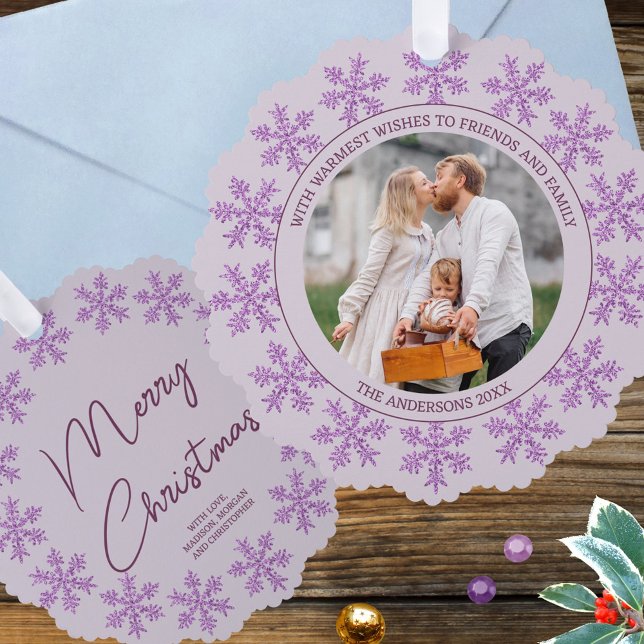 Adorno De Papel Navidades de fotografía elegantes con copo de niev (Add your photo & text to these fun purple snowflake ornament cards for a festive Christmas surprise)