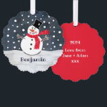 Adorno De Papel Navidades personalizados Snowman<br><div class="desc">Esta escena de nieve de Navidades de nieve está impresa de un collage diseñado por Helen McCartney Designs.</div>