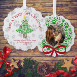 Adorno De Papel Navidades puros Fun Paw Impresiones Cat Photo<br><div class="desc">Estas adorables tarjetas de adoración son una manera maravillosa de enviar saludos de vacaciones que se pueden mostrar directamente en el árbol de Navidad! El bonito y divertido diseño presenta un árbol de Navidad y una corona de flores hecha con huellas de pata rojas y verdes. En la parte delantera...</div>