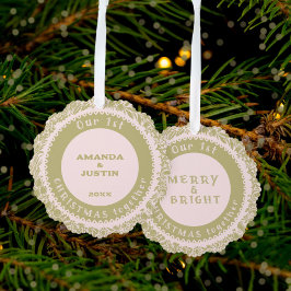 Adorno De Papel Nuestros primeros Navidades juntos Gold Wreath sob