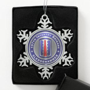 Adorno De Peltre Tipo Copo De Nieve 197.ª Brigada de Infantería