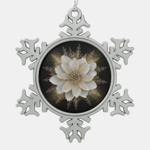 Adorno De Peltre Tipo Copo De Nieve Adorno Floral Blanco y Dorado Elegante