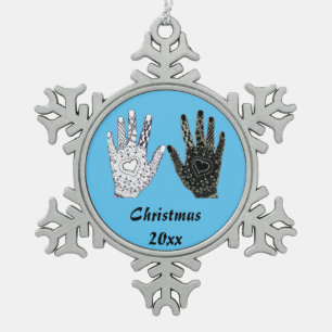 Adorno De Peltre Tipo Copo De Nieve Amistad en blanco y negro manos personalizables