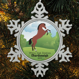 Adorno De Peltre Tipo Copo De Nieve Amuleto de Caballo con Raza y Texto Personalizable