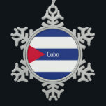 Adorno De Peltre Tipo Copo De Nieve Bandera de Cuba<br><div class="desc">Bandera de Cuba alimenta el adorno navideño. VIRGINIA5050,  productos y regalos diseñados por personalizados en www.zazzle.com/virginia5050*,  PaulKleeGiftShop,  e InternationalGifts.</div>