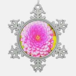 Adorno De Peltre Tipo Copo De Nieve Bonito redonda de zinnia rosa en el jardín de vera