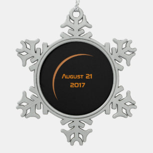 Adorno De Peltre Tipo Copo De Nieve Cerca Del Máximo 21 De Agosto De 2017 Eclipse Parc