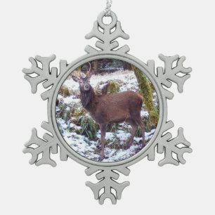 Adorno De Peltre Tipo Copo De Nieve Ciervo de Cierva Roja en Nieve