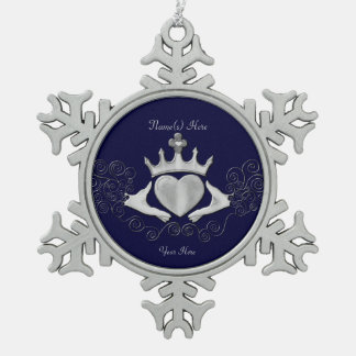 Adorno De Peltre Tipo Copo De Nieve El Claddagh (Plata)