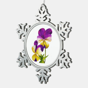 Adorno De Peltre Tipo Copo De Nieve 'El Fiesta Pansy' en un ornamento de timbre (I)