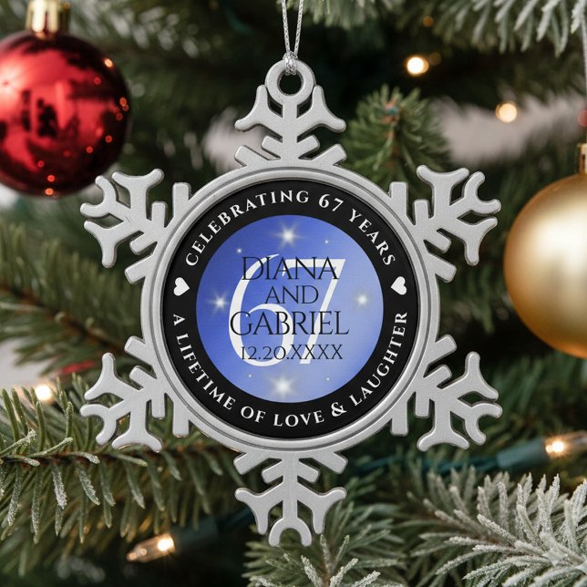 Adorno De Peltre Tipo Copo De Nieve Elegante 67º Aniversario del Boda de Star Sapphire (67th Star Sapphire Wedding Anniversary Snowflake Pewter Ornament Cover Photo)