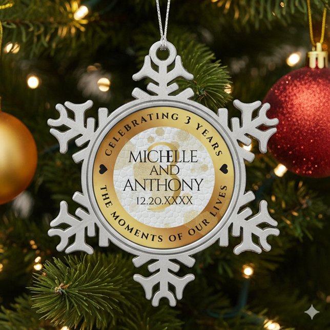 Adorno De Peltre Tipo Copo De Nieve Elegante tercer aniversario Boda de cuero (3rd Leather Wedding Anniversary Snowflake Pewter Ornament Cover Photo)