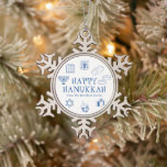 Adorno De Peltre Tipo Copo De Nieve Feliz Hanukkah nombre de costumbre blanco azul fav<br><div class="desc">Feliz Hanukkah,  regalo de personalizar por el nombre de la familia favorece la fiesta de Navidad de Copo de Nieve. ¡Feliz Hanukkah,  Feliz Chanukah,  Hanukkah Sameach!,  Chag Sameach!,  Chag Urim Sameach. Azul y blanco</div>