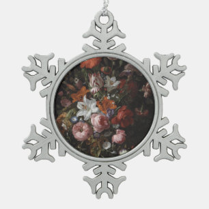 Adorno De Peltre Tipo Copo De Nieve Flores en un florero de cristal, 1704