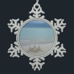 Adorno De Peltre Tipo Copo De Nieve Foto panorámica de Stormy Sandcastle Beach<br><div class="desc">Algo un poco diferente - una foto de un castillo de arena (hecho por mí, por cierto) a punto de ser destruido por una tormenta que se avecina. Es un poco más oscuro de lo usual, pero interesante - espero que disfrutes. Visita nuestra tienda para ver más fotos de la...</div>