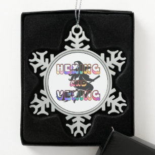 Adorno De Peltre Tipo Copo De Nieve HECHIZANDO Y FASTIDIANDO para la Pagana de Tallas