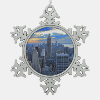 Adorno De Peltre Tipo Copo De Nieve Horizonte de la ciudad de Nueva York a última hora