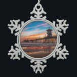 Adorno De Peltre Tipo Copo De Nieve Huntington Beach Pier al atardecer<br><div class="desc">Huntington Beach Pier al atardecer</div>