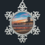 Adorno De Peltre Tipo Copo De Nieve Huntington Beach Pier al atardecer<br><div class="desc">Huntington Beach Pier al atardecer</div>