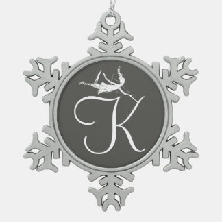 Adorno De Peltre Tipo Copo De Nieve Inicial de la hada del arte: K