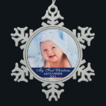 Adorno De Peltre Tipo Copo De Nieve Mi primera foto de Navidad azul<br><div class="desc">Mi primera foto de Navidad: Ornamento navideño azul de serpentín</div>