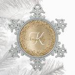 Adorno De Peltre Tipo Copo De Nieve Monograma de impresión Metalizado con pincel de or<br><div class="desc">Personaliza fácilmente este diseño de adorno navideño de moda a la moda con un purpurina brillante de oro sobre un fondo metálico cepillado de oro.</div>