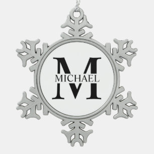 Adorno De Peltre Tipo Copo De Nieve Monograma y nombre personalizados en blanco