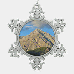 Adorno De Peltre Tipo Copo De Nieve Montaña y bosque asolados por poner sol