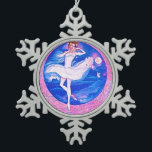 ADORNO DE PELTRE TIPO COPO DE NIEVE ORNAMENTO DE LA ESCAMA DE LA NIEVE DE LA BAILARINA<br><div class="desc">Ornamento imponente de un silfo,  flotando a través del aire de un poster para el ballet,  LA SYLPHIDE del artista de Nueva York,  Susan Tammany</div>